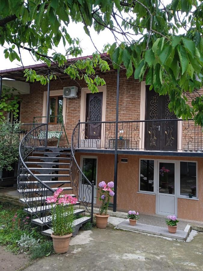 Elegant Hotel Kutaisi Zewnętrze zdjęcie